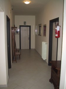 100-0026 IMG                