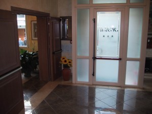 100-0065 IMG                